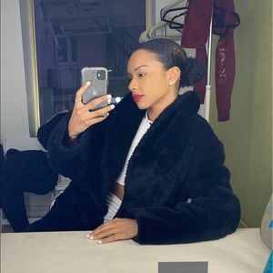 Meet your Posher, Talisa